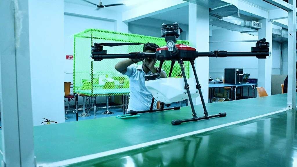 Mahindra Susten Solar Panels